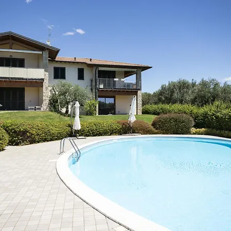 Apartment 6 Happiness Toscolano-Maderno